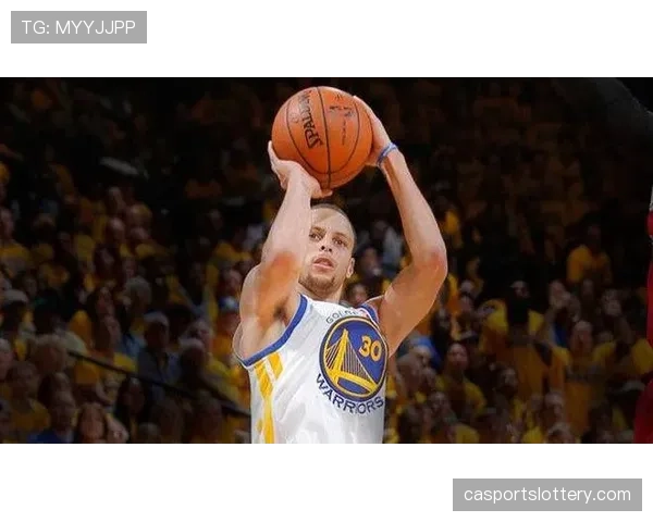 官方发布：斯蒂芬·库里因脚踝伤势管理，预计缺席两场影响球队外线火力